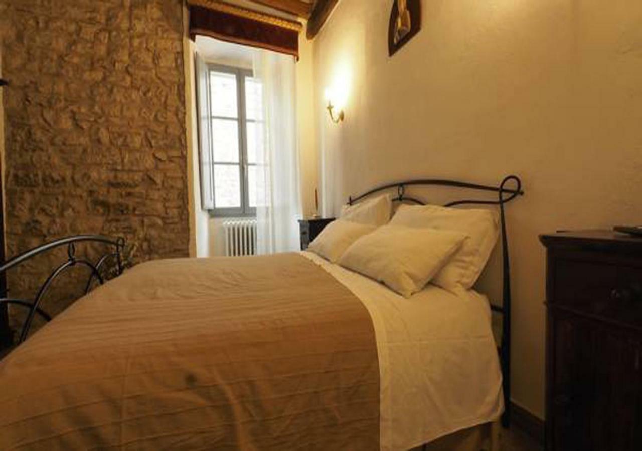 Affittacamere In Centro Gubbio Exterior photo